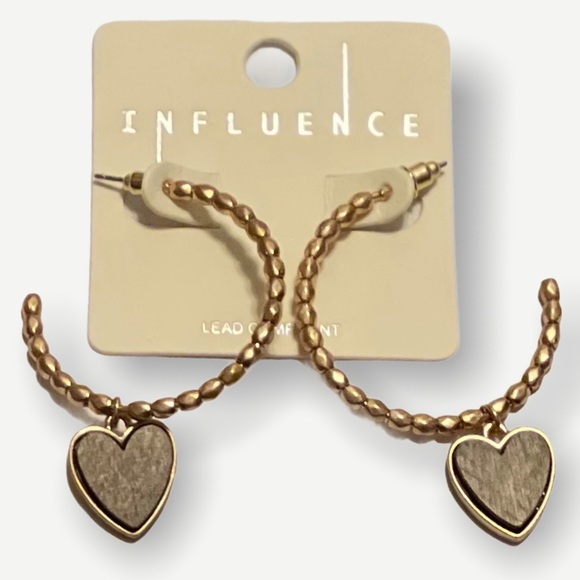 Beaded Hoop Earrings Gold-tone Wood Heart NWT - Picture 3 of 5